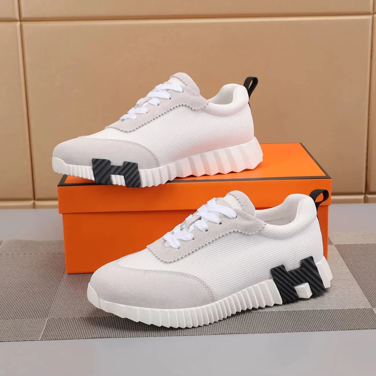 Variant image · TOP2 / 45 / For half sizes, please contact customer service via WhatsApp at +86 183 5930 5797 to purchase.