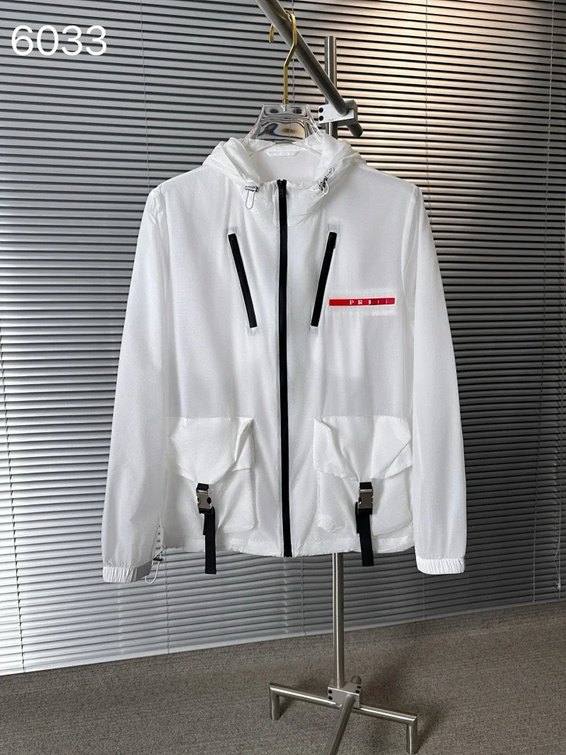 Variant image · Prada 1